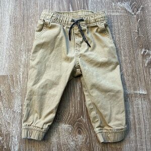 Baby Gap khaki pants 12-18 months